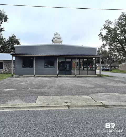 207 Oak St, Bay Minette, AL 36507