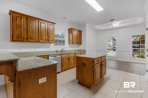 1007 Linlen Ave, Mobile, AL 36609 photo 6