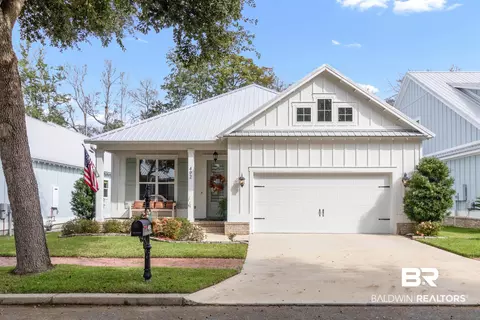 492 Orleans St, Gulf Shores, AL 36542