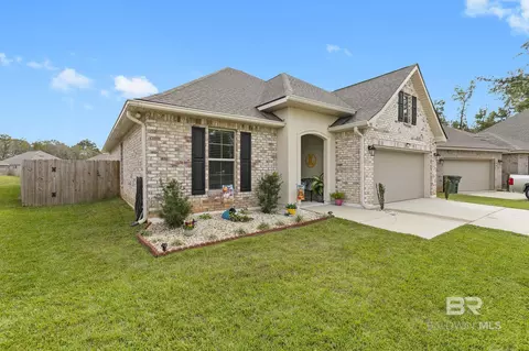 Exterior - 910 Gibson Ct, Foley, AL 36535 photo 4 of 11