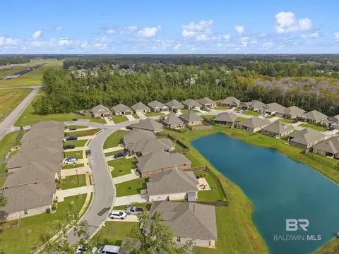 View/Area - 910 Gibson Ct, Foley, AL 36535 photo 2 of 15