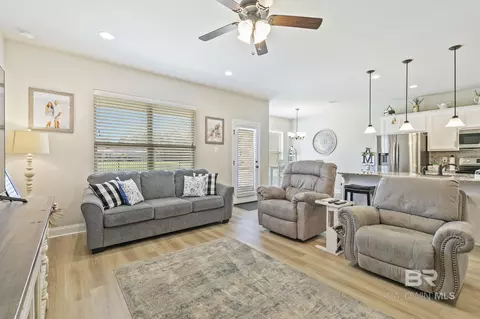 Living - 910 Gibson Ct, Foley, AL 36535 photo 1 of 1