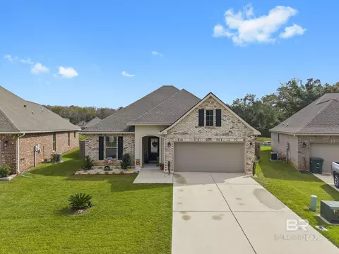 Exterior - 910 Gibson Ct, Foley, AL 36535 photo 8 of 11