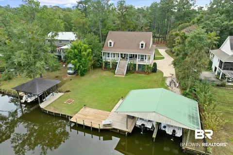 3500 N Riviere Du Chien Loop, Mobile, AL 36693