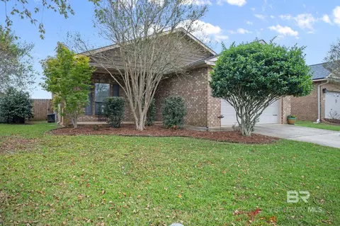 1899 Arcadia Dr, Foley, AL 36535
