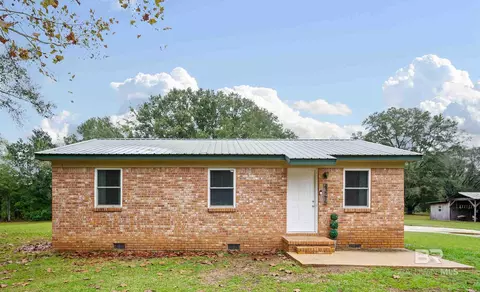 43275 Brown Rd, Bay Minette, AL 36507