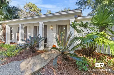 599 Hancock Rd, Fairhope, AL 36532