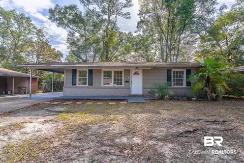 2457 N Gulf Terra Dr, Mobile, AL 36605