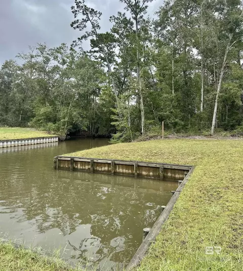 10205 Bayhaven Dr, Fairhope, AL 36532