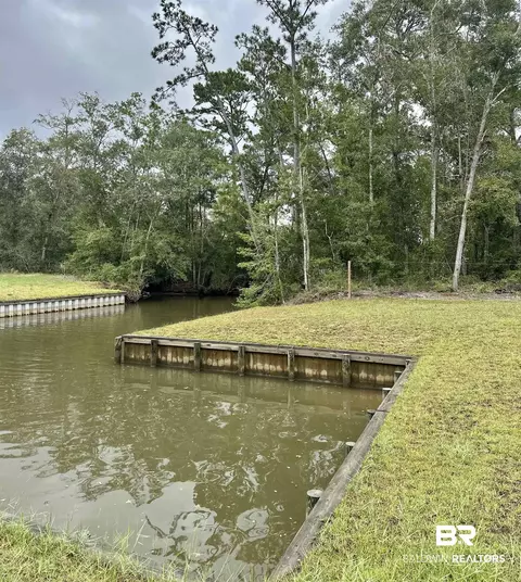 10205 Bayhaven Dr, Fairhope, AL 36532