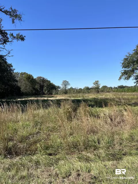 9850 Lancaster Rd, Theodore, AL 36582