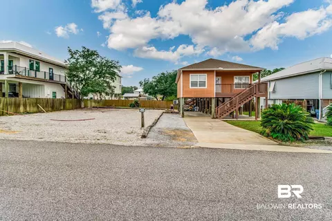 5473 Pensacola Ave, Orange Beach, AL 36561