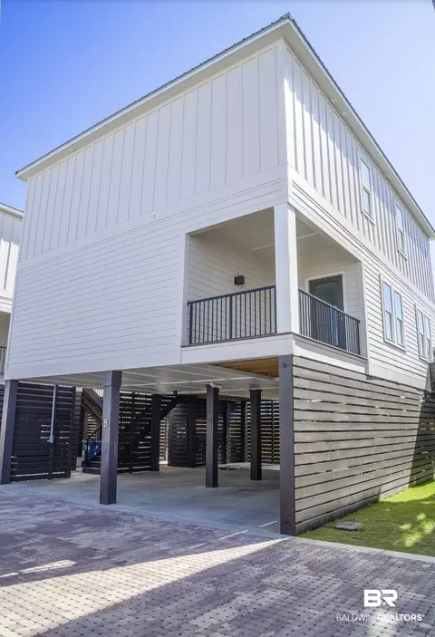 1476 Sandpiper Ln #B, Gulf Shores, AL 36542