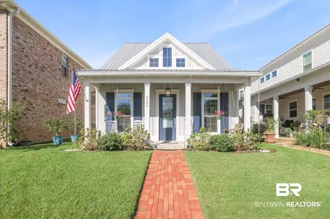 2708 Arcadia St, Gulf Shores, AL 36542