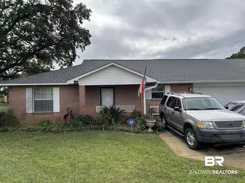 9571 Villas Dr, Foley, AL 36535
