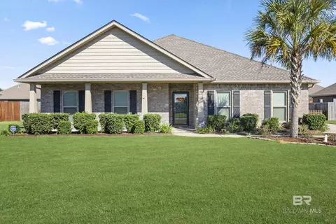 2050 Bourbon St, Foley, AL 36535