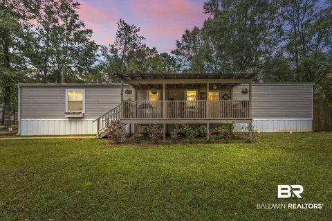 26925 Lamb Ln, Robertsdale, AL 36567