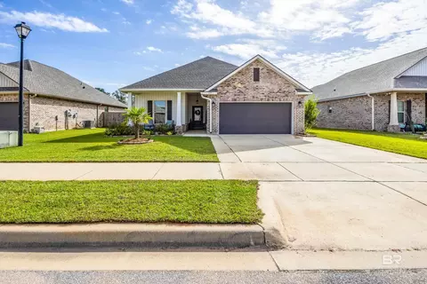 1177 Stella Rd, Foley, AL 36535