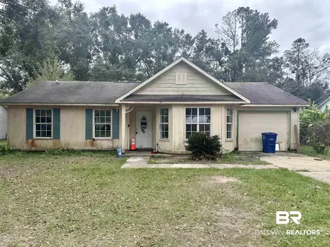 519 W Carolyn Ave, Foley, AL 36535