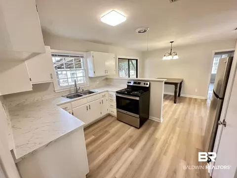 5404 Ardell Dr, Mobile, AL 36608 photo 3