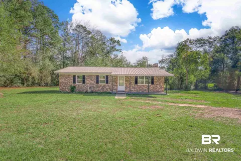 19350 Margaret St, Mount Vernon, AL 36560