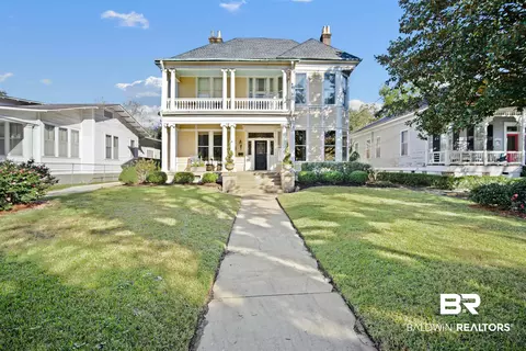 1314 Dauphin St, Mobile, AL 36604
