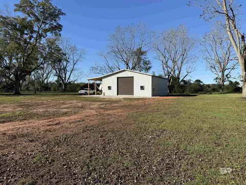 16693 County Road 64, Loxley, AL 36551