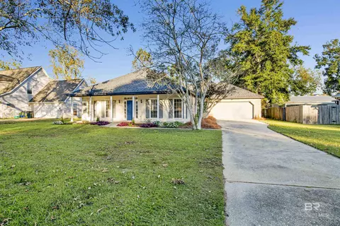 20900 Lowry Dr, Fairhope, AL 36532
