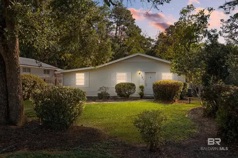 721 E 23rd Ave, Gulf Shores, AL 36542