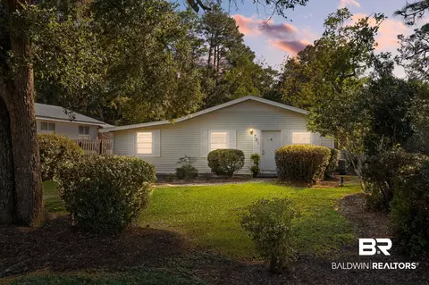721 E 23rd Ave, Gulf Shores, AL 36542