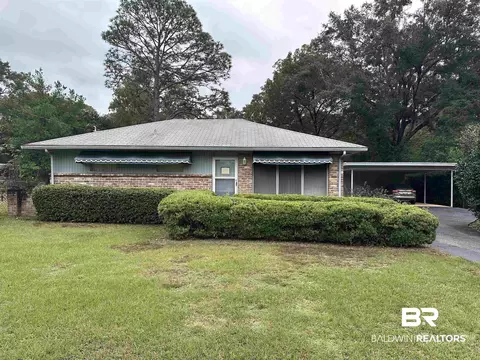 309 Dogwood Dr, Mobile, AL 36609