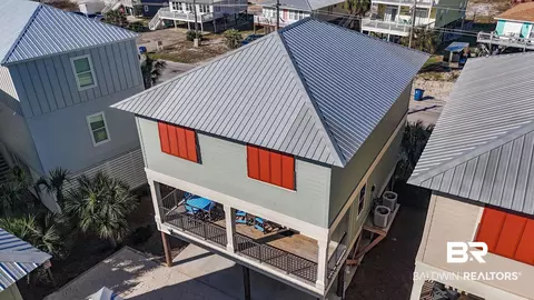 473 E 1st Ave #L, Gulf Shores, AL 36542