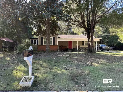 3416 Fairfield Rd, Mobile, AL 36605