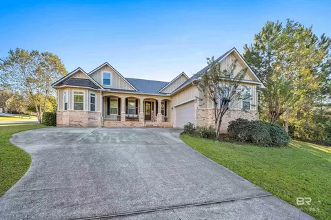 32244 Woodpecker Ct, Spanish Fort, AL 36527