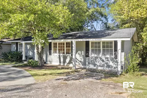 5412 Lusann Dr, Mobile, AL 36608 photo 2