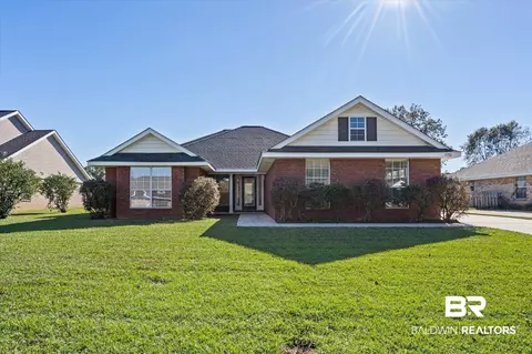 9750 Chariot Ave, Fairhope, AL 36532