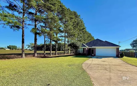 23600 Arbor Creek Dr, Robertsdale, AL 36567