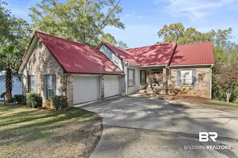 116 Lake Front Dr, Daphne, AL 36526