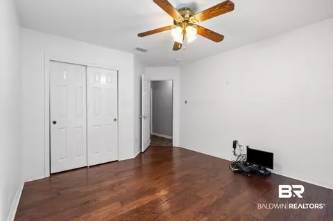 7410 E Lakeview Dr, Mobile, AL 36695 photo 11