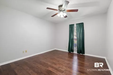 7410 E Lakeview Dr, Mobile, AL 36695 photo 13