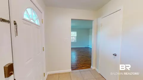104 Vanderbilt Dr, Mobile, AL 36608 photo 9