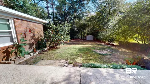 104 Vanderbilt Dr, Mobile, AL 36608 photo 6