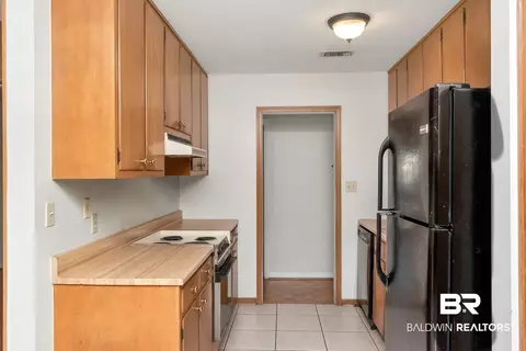 5517 N Vanderbilt Dr, Mobile, AL 36608 photo 17