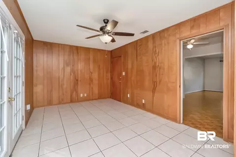 5517 N Vanderbilt Dr, Mobile, AL 36608 photo 13