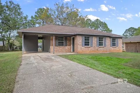 811 E Verbena Ave, Foley, AL 36535
