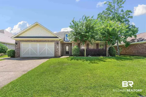 516 N Station Dr, Fairhope, AL 36532