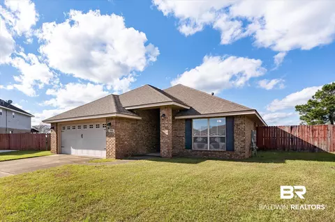 10086 Summer Woods Ct, Mobile, AL 36695