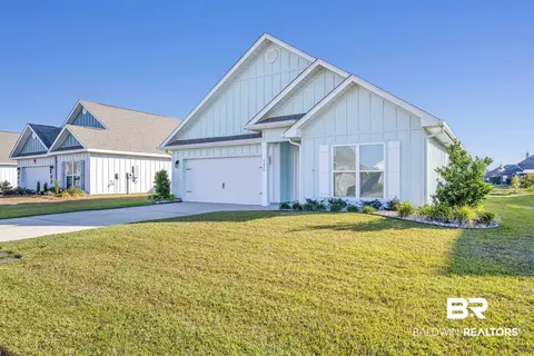 4224 Cartgate Dr, Gulf Shores, AL 36542
