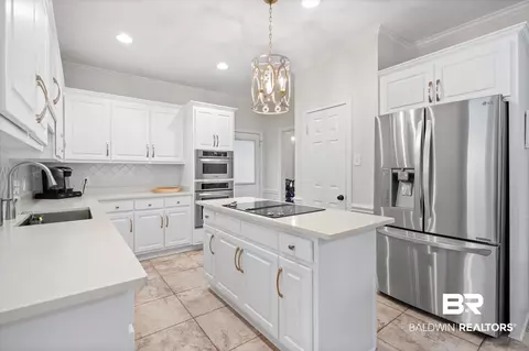 1125 Sutton Ct, Mobile, AL 36609 photo 7