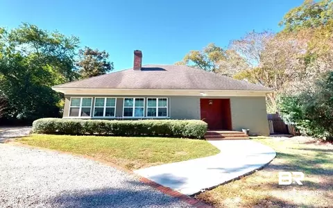 157 S Mcgregor Ave, Mobile, AL 36608